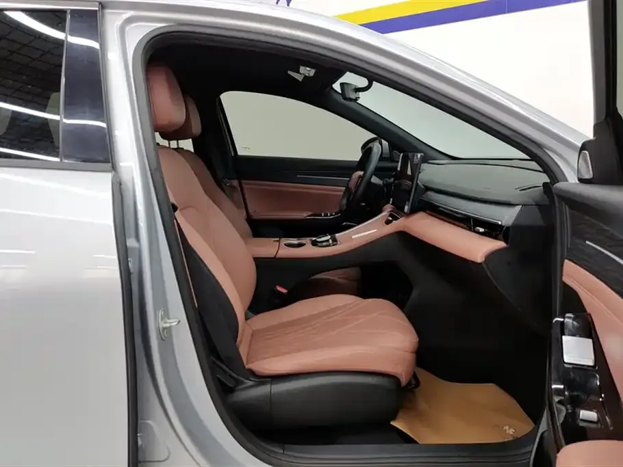 Geely Galaxy L6 2025 из CN, фото 9