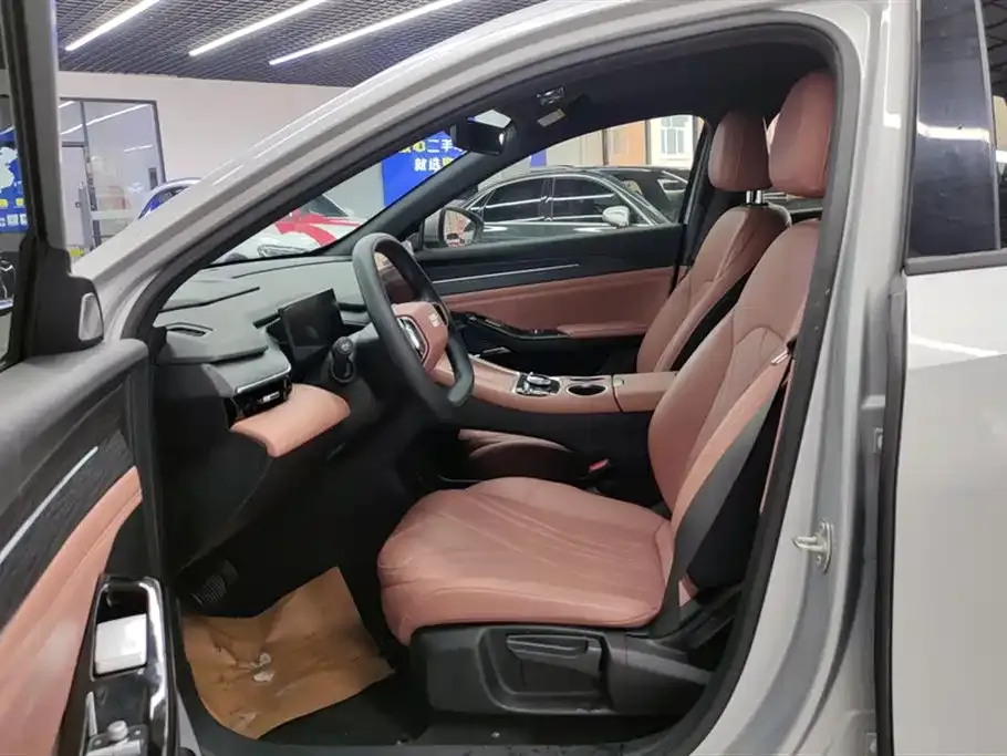 Geely Galaxy L6 2025 из CN, фото 10