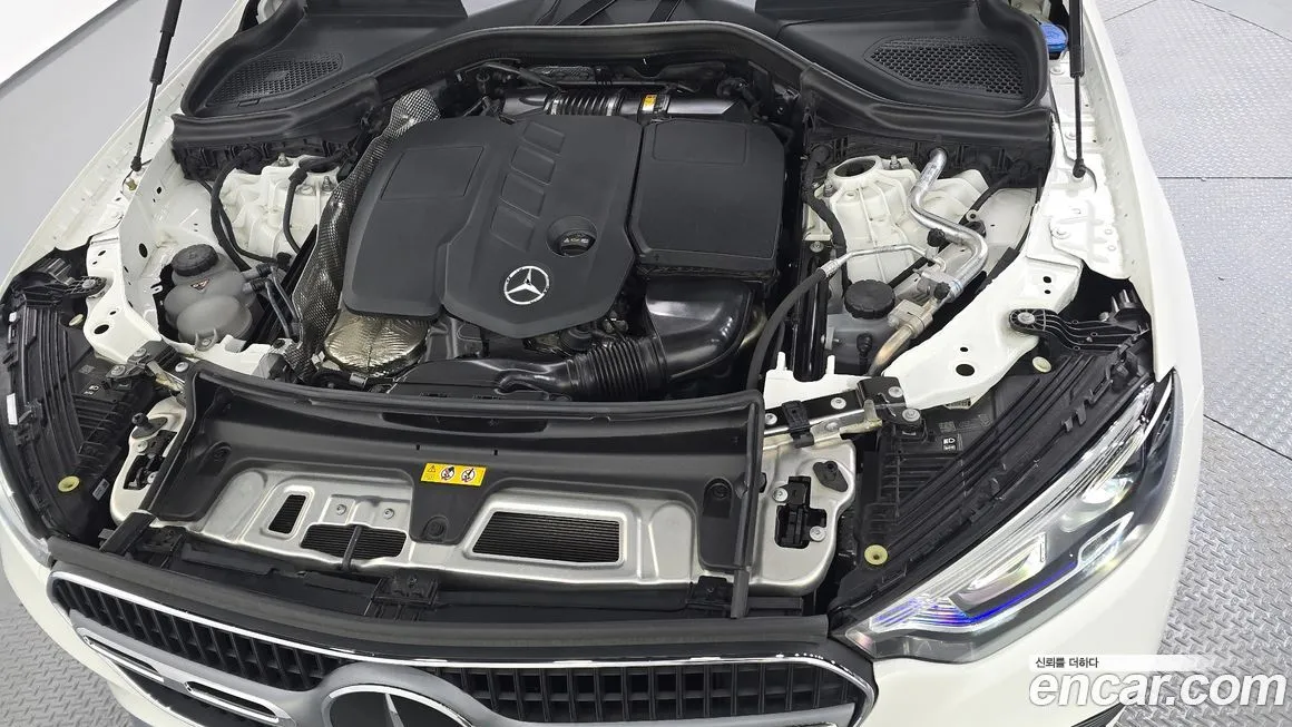 Mercedes-Benz GLC-Class — фото 10