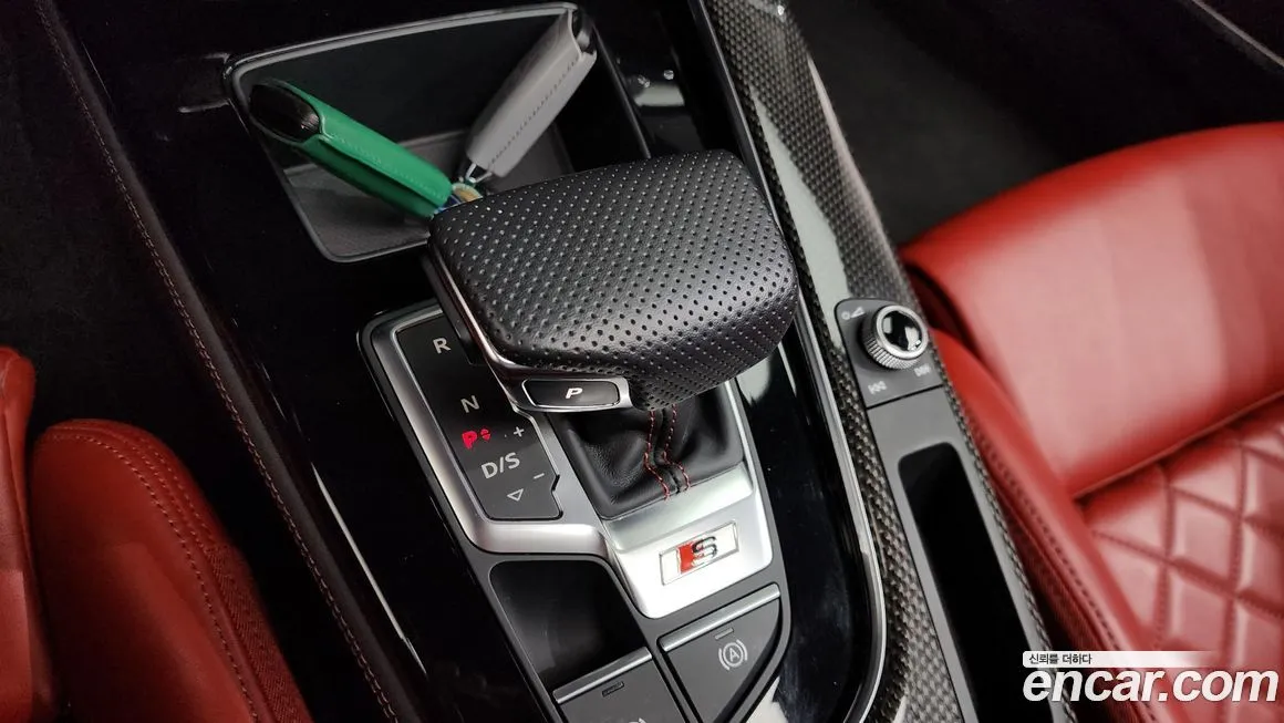 Audi S4 2023 из KR, фото 10