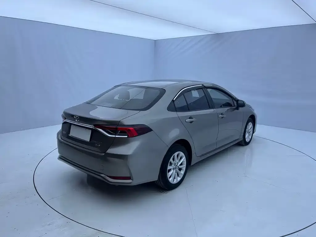 Toyota Corolla 2021 из CN, фото 2