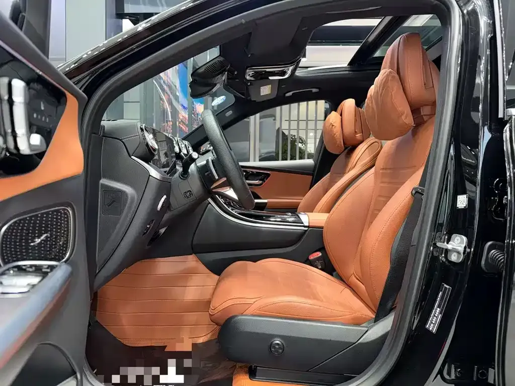 Mercedes-Benz GLC 2023 из CN, фото 7