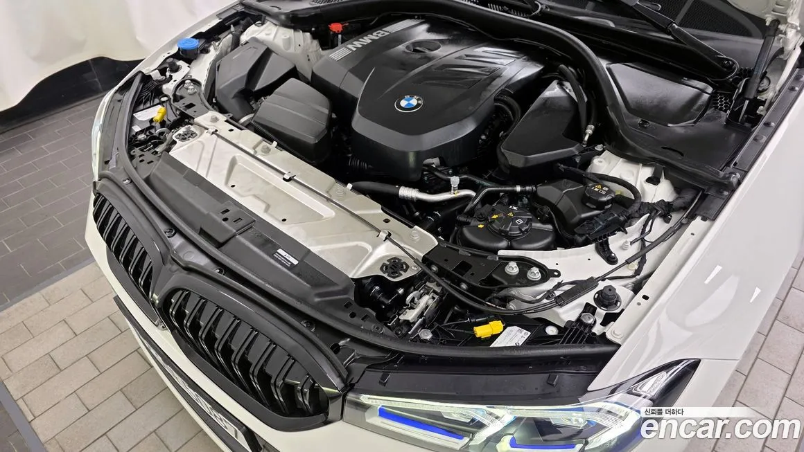 BMW 3-Series 2025 из KR, фото 9