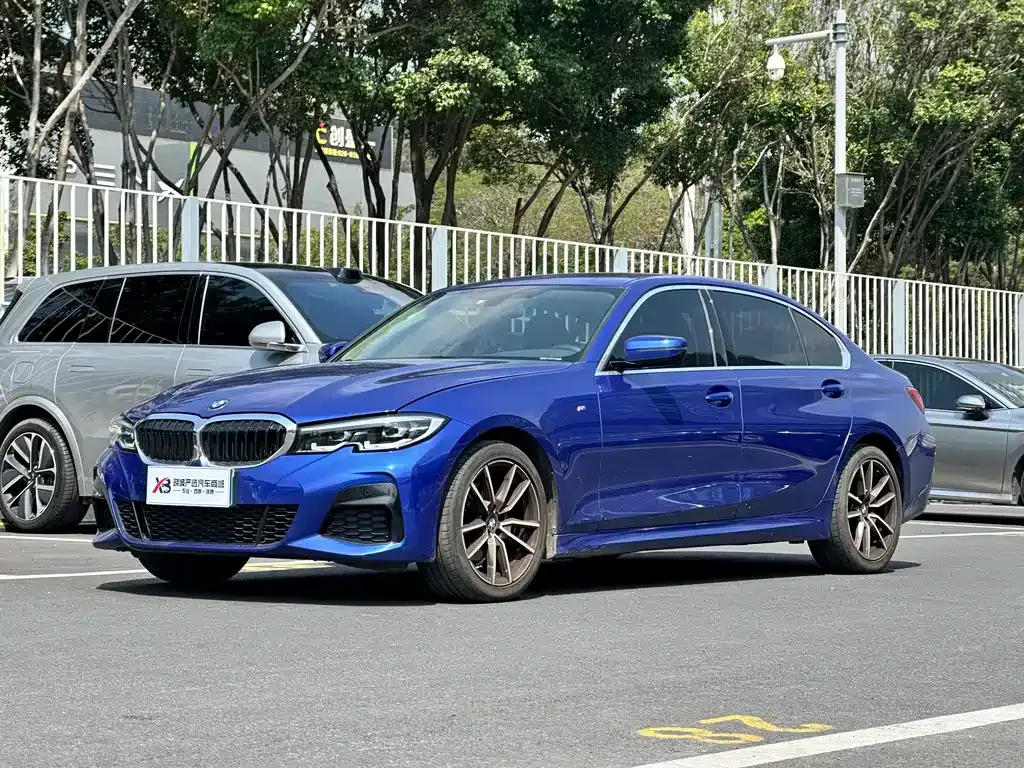 BMW 3 Series — фото 1