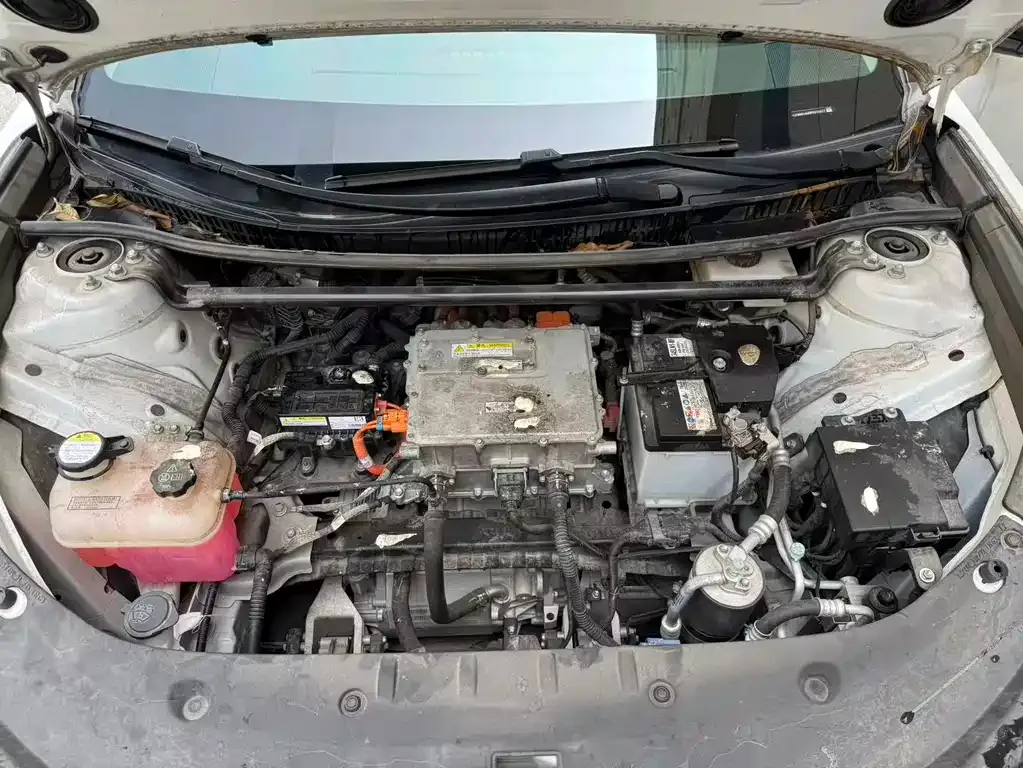 Toyota bZ3 2023 из CN, фото 9