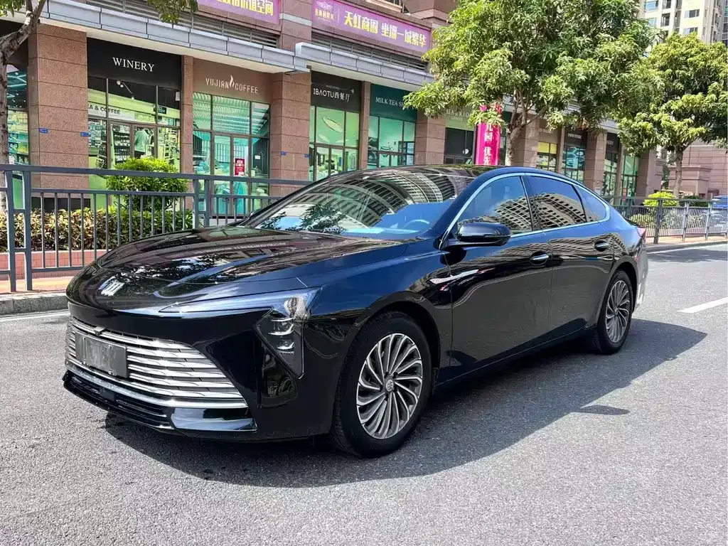 Buick LaCrosse 2024 из CN, фото 1
