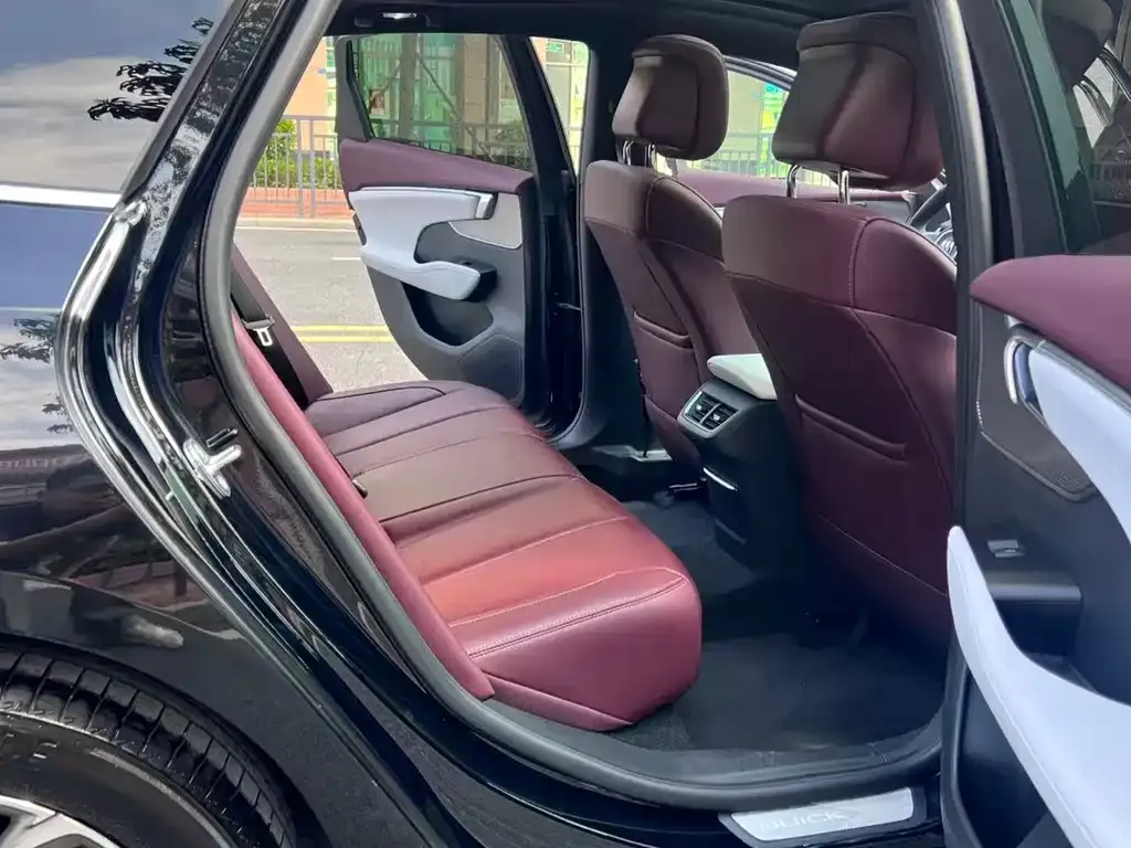 Buick LaCrosse 2024 из CN, фото 8