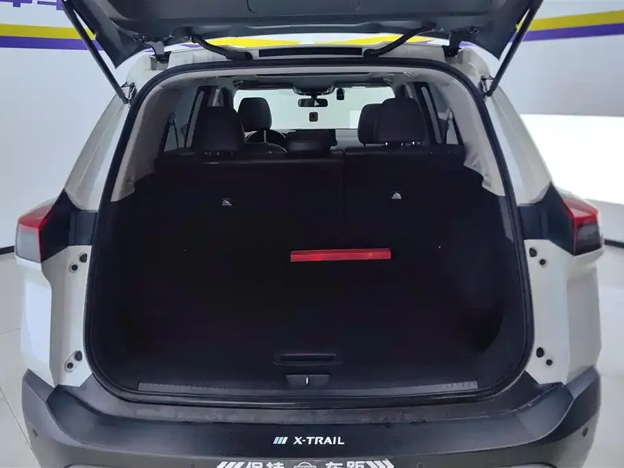 Nissan X-Trail 2022 из CN, фото 3