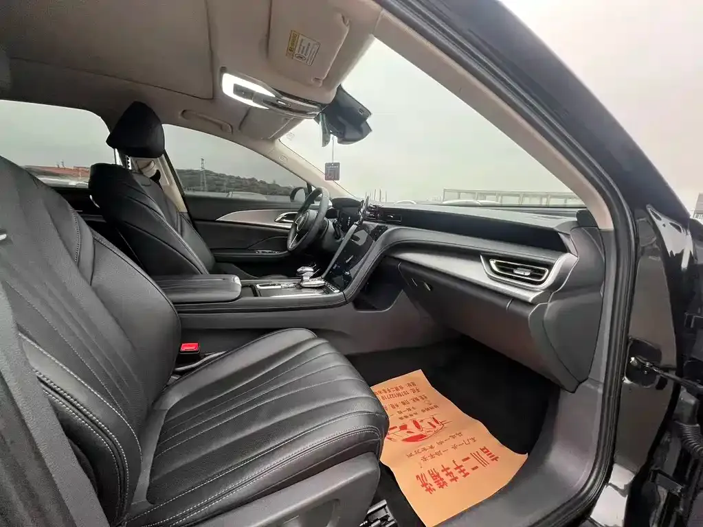 Hongqi H5 2024 из CN, фото 6