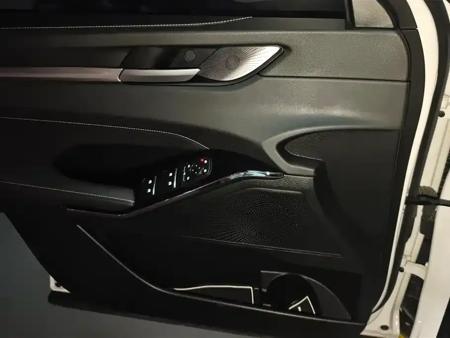 Haval H6 — фото 10