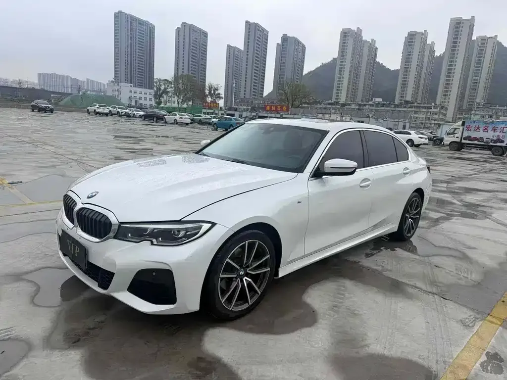 BMW 3 Series — фото 1