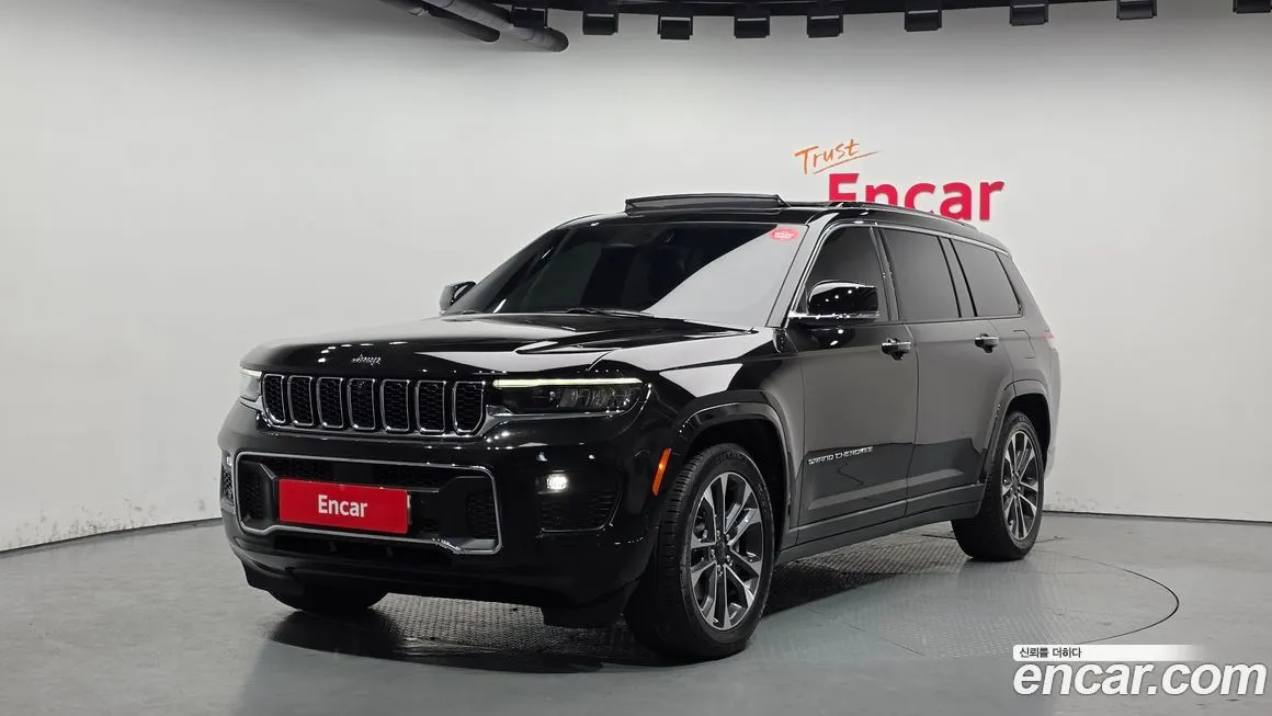 Jeep Cherokee — фото 1