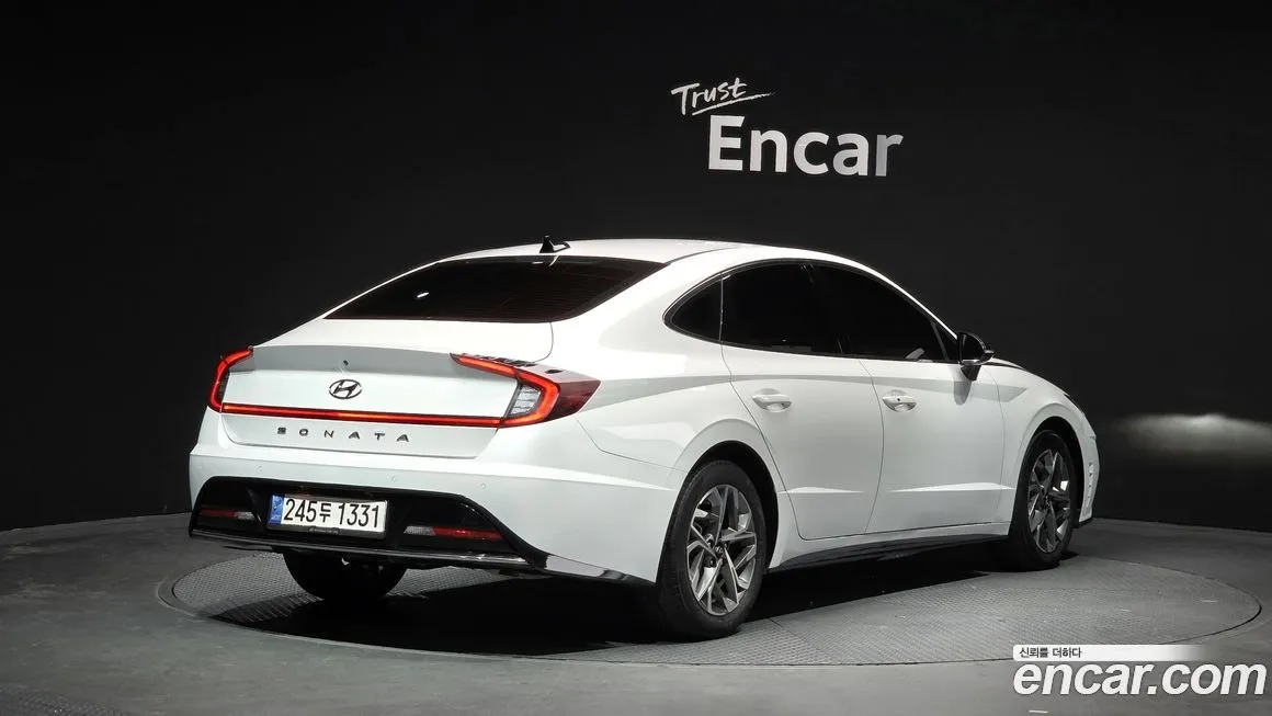 Hyundai Sonata 2022 из KR, фото 3