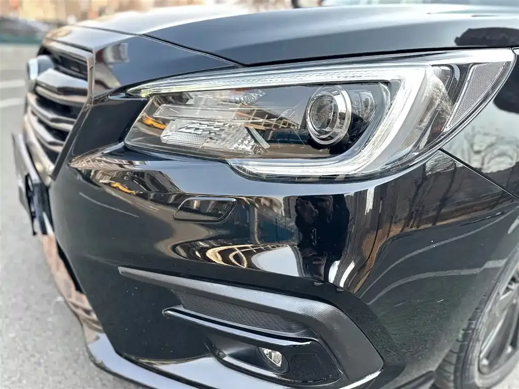 Subaru Legacy 2021 из CN, фото 4