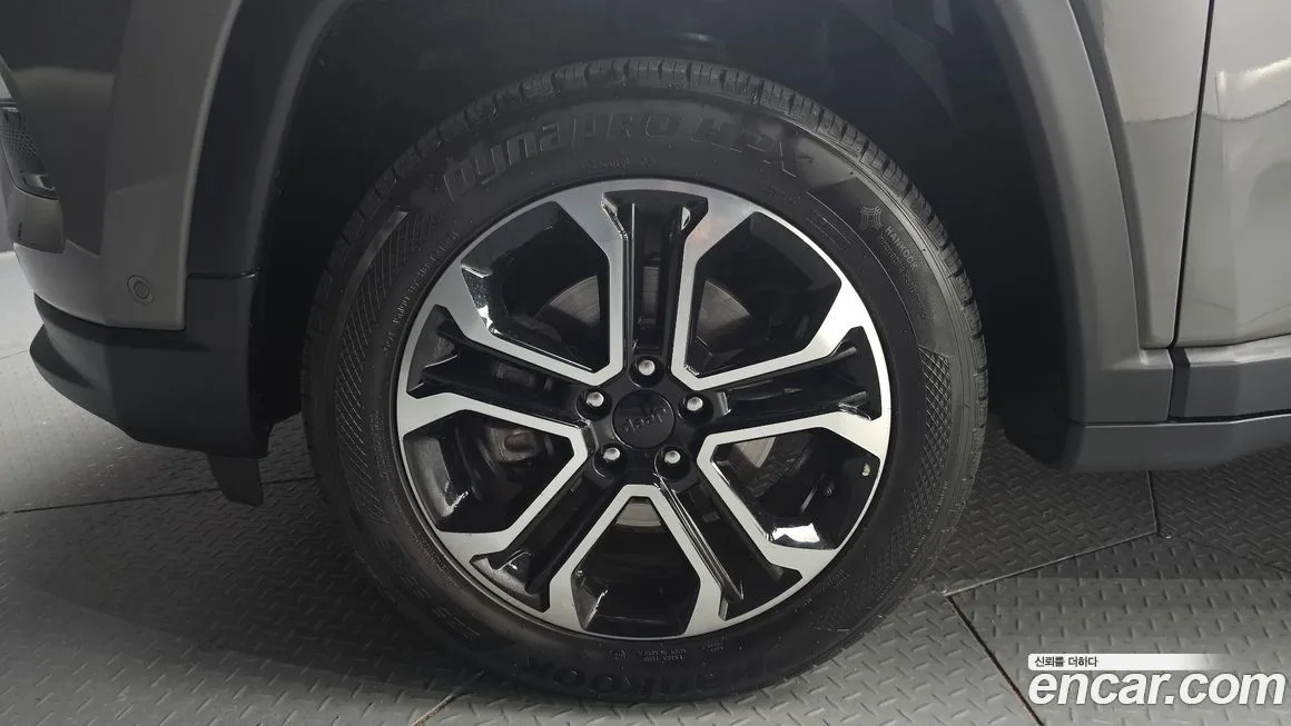 Jeep Compass 2022 из KR, фото 4