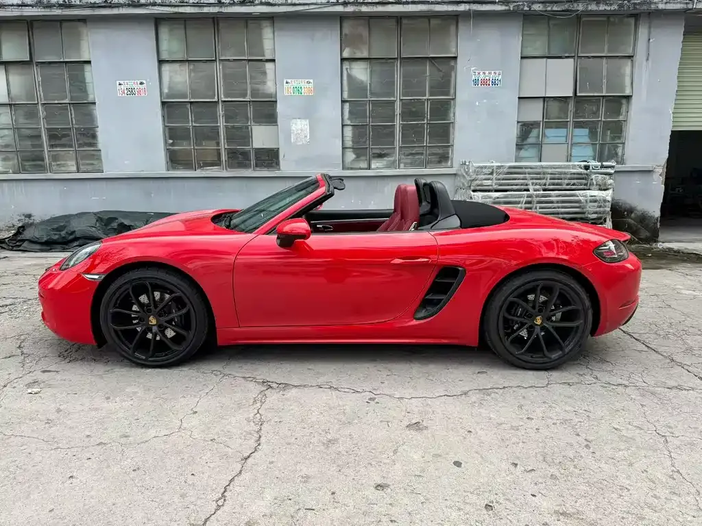 Porsche 718 2026 из CN, фото 3