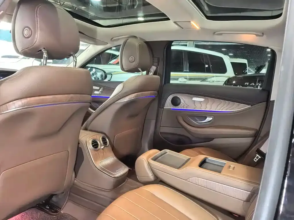 Mercedes-Benz E-Class 2021 из CN, фото 9