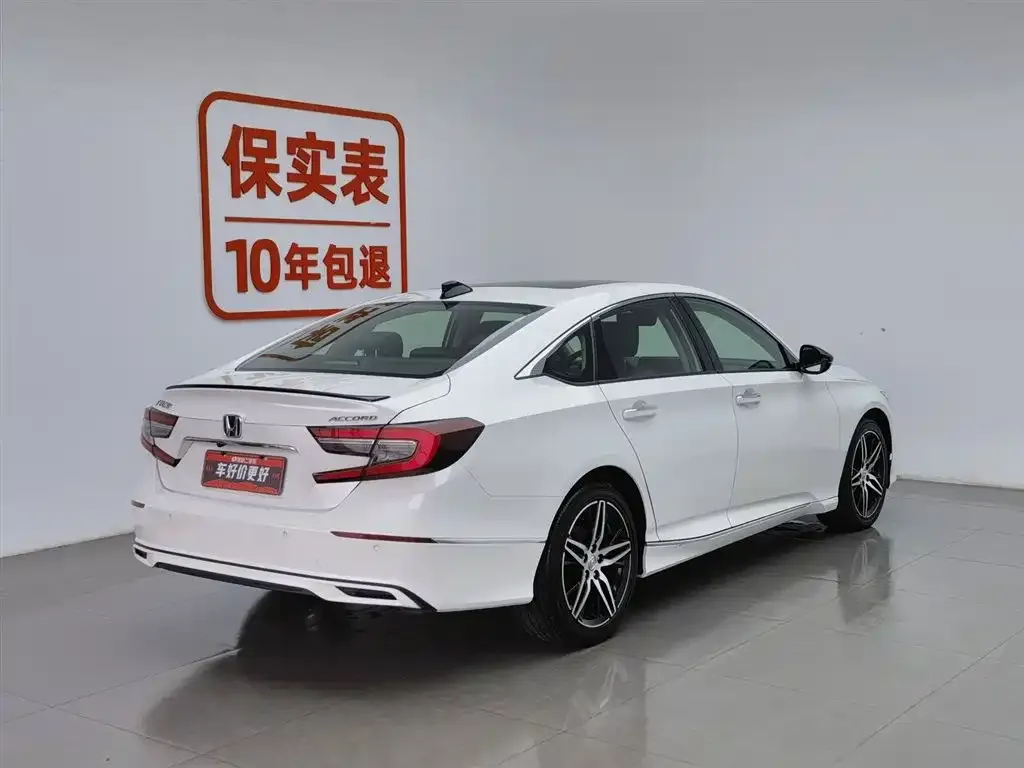Honda Accord — фото 2