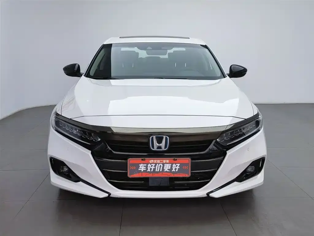 Honda Accord — фото 5