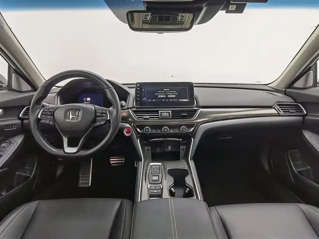 Honda Accord — фото 4