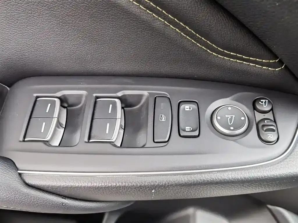 Honda Accord — фото 8