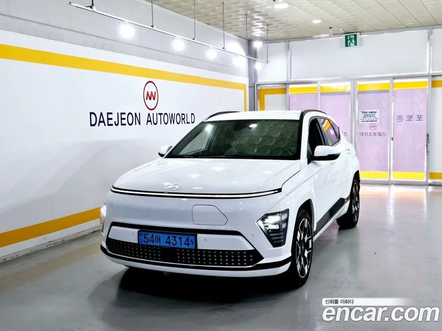 Hyundai Kona — фото 1