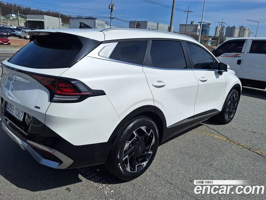 Kia Sportage — фото 8