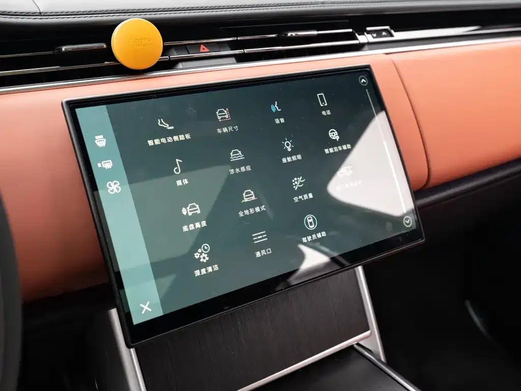 Land Rover Range Rover 2024 из CN, фото 10
