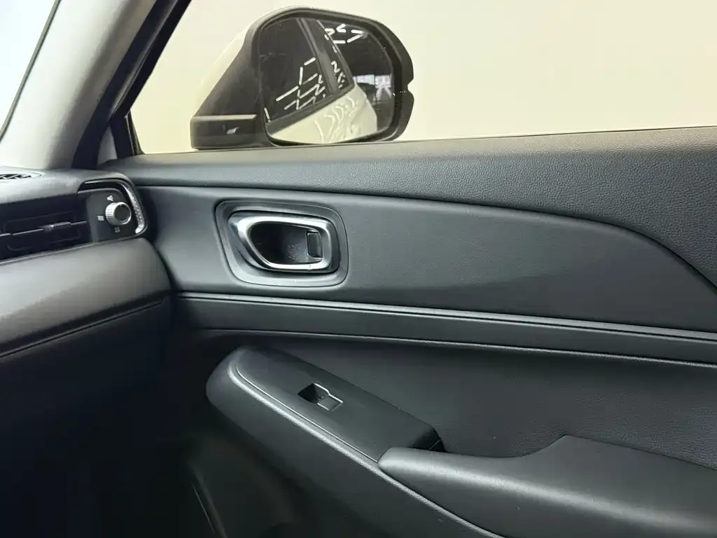Honda Vezel 2023 из CN, фото 4