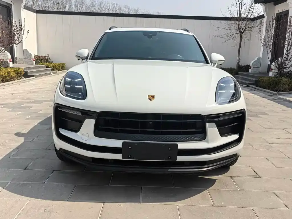 Porsche Macan — фото 9