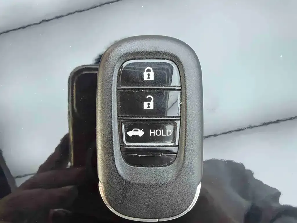 Honda Accord — фото 4