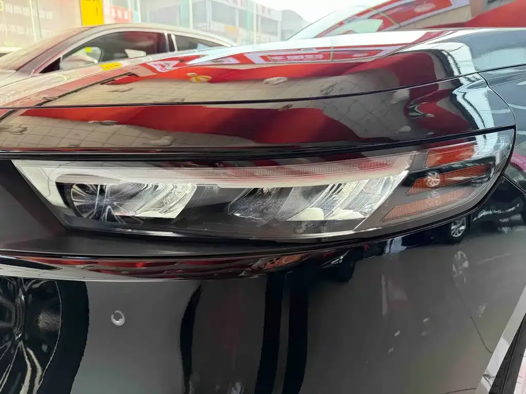 Honda Accord — фото 6