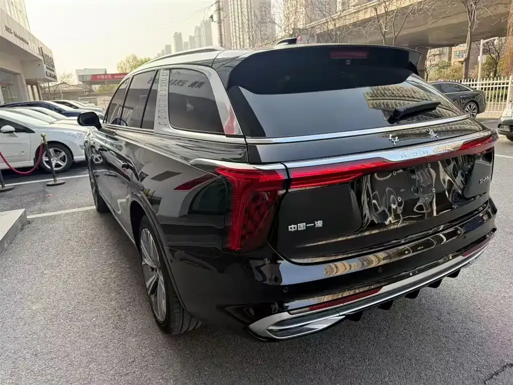 Hongqi E-HS9 — фото 2