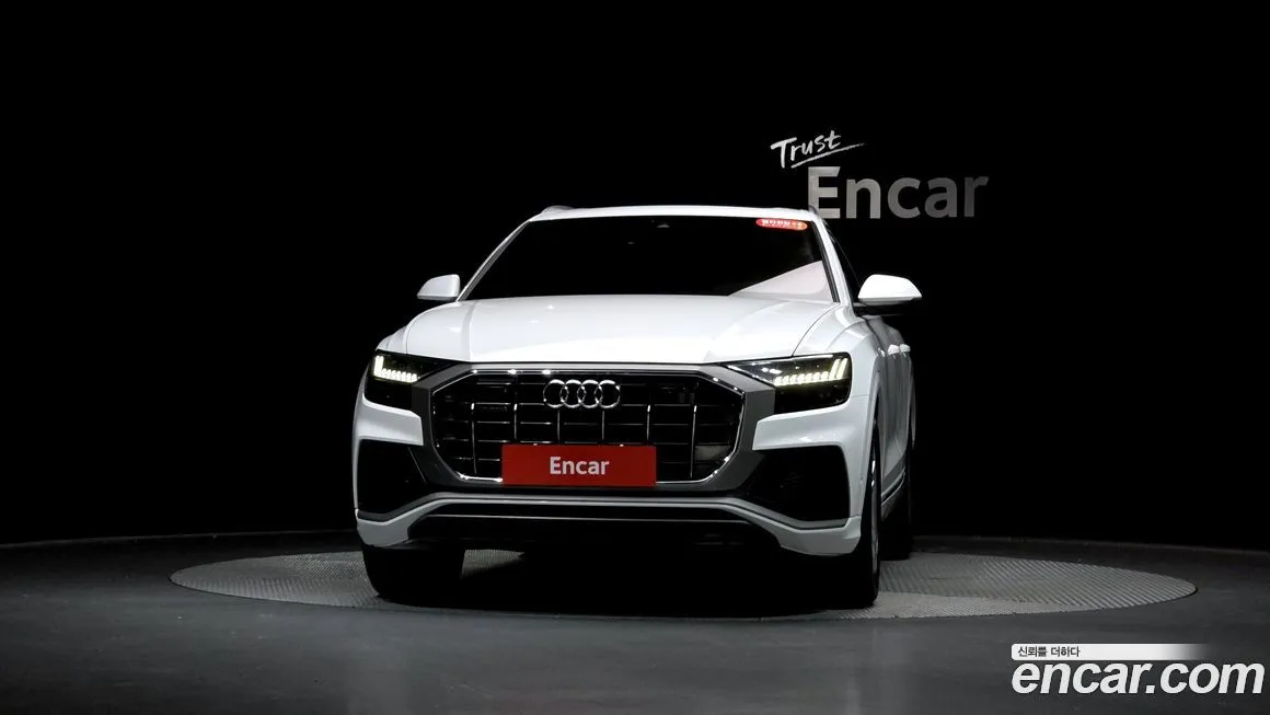 Audi Q8 2021 из KR, фото 3