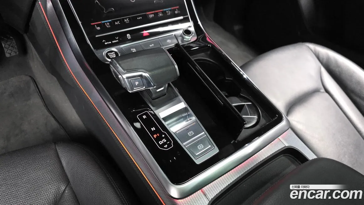 Audi Q8 2021 из KR, фото 8