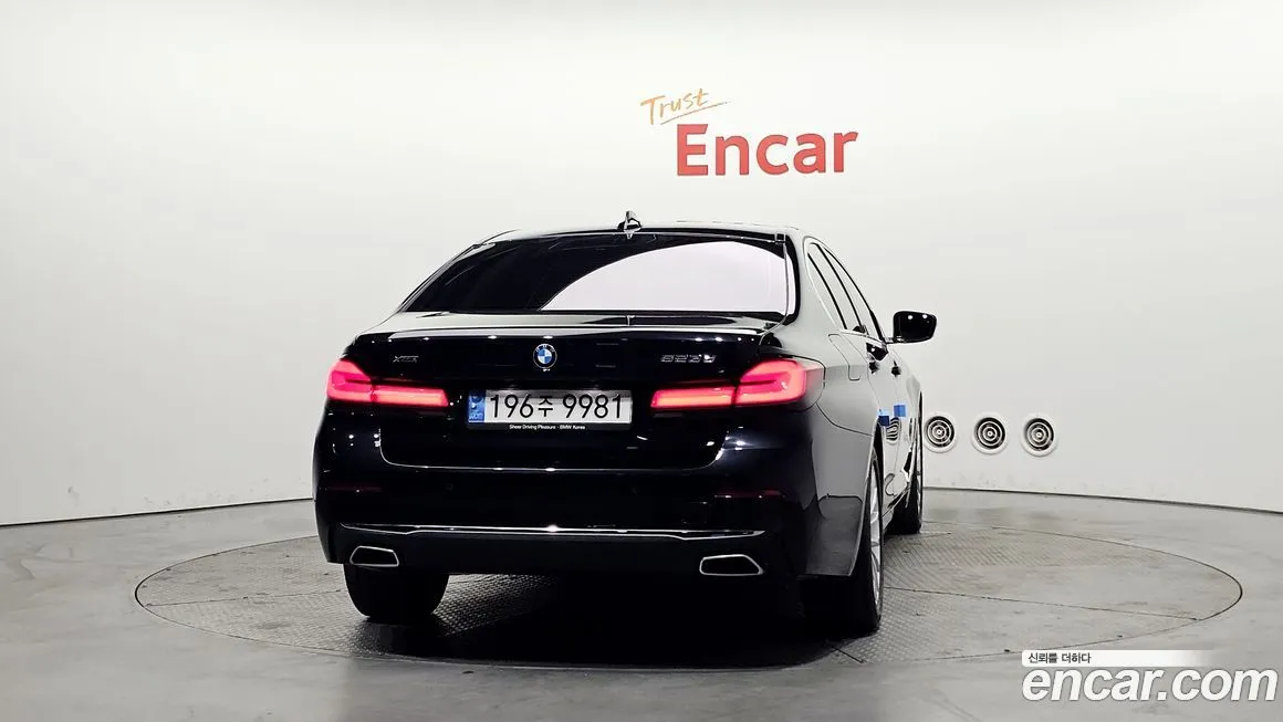 BMW 5-Series 2023 из KR, фото 4
