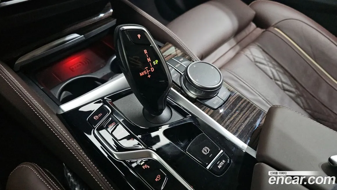 BMW 5-Series 2023 из KR, фото 7