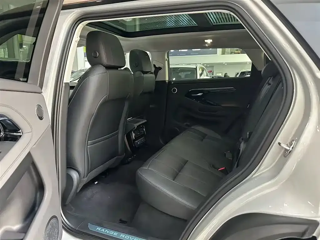 Land Rover Evoque — фото 2