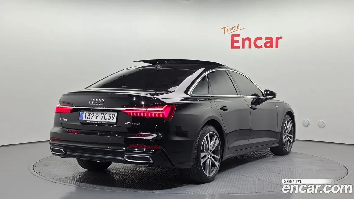 Audi A6 — фото 10