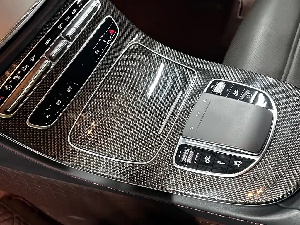 Mercedes-Benz E-Class AMG — фото 10