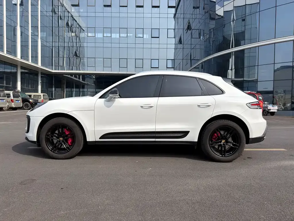 Porsche Macan — фото 7