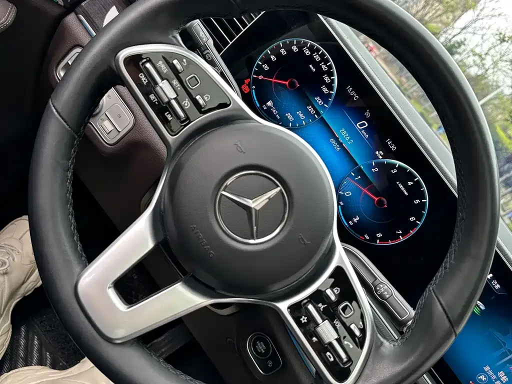 Mercedes-Benz GLE — фото 2