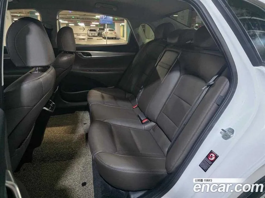 Hyundai Grandeur — фото 10