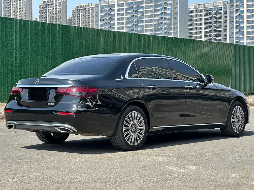Mercedes-Benz E-Class 2023 из CN, фото 6