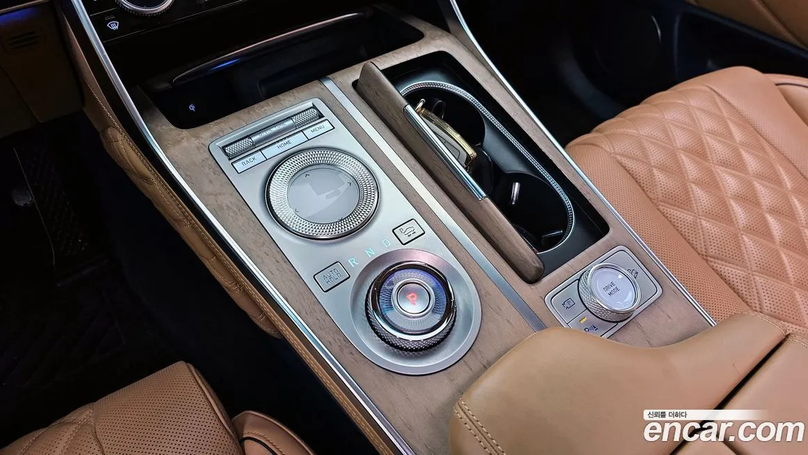Genesis GV80 — фото 10
