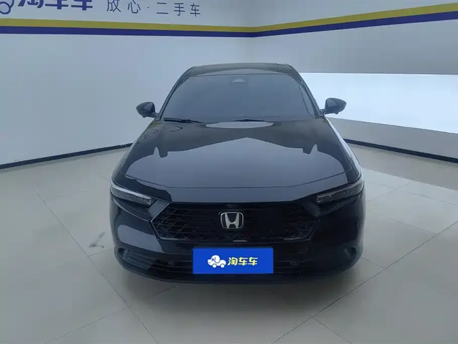 Honda Accord — фото 3