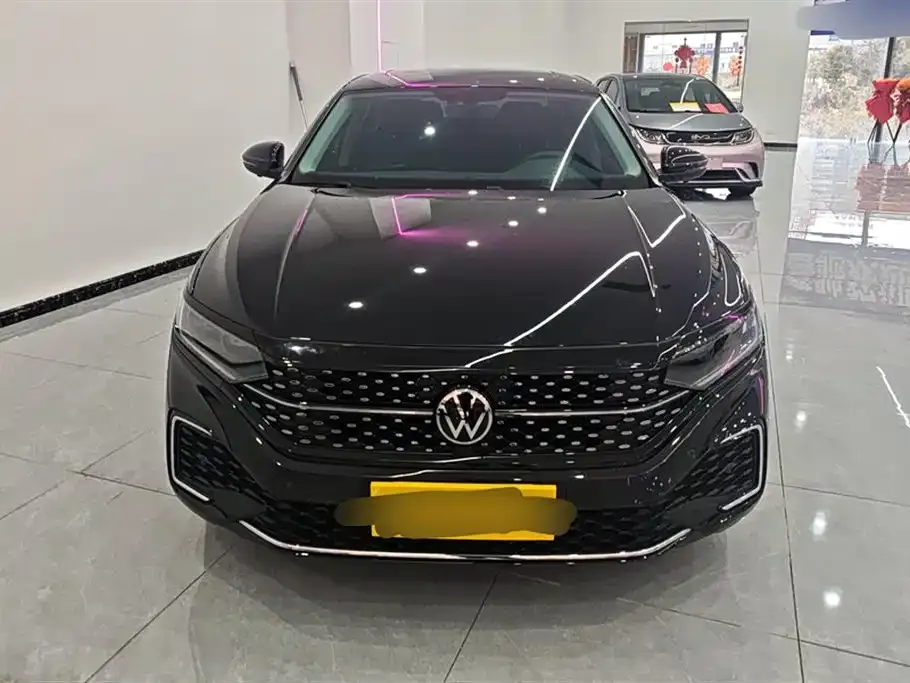Volkswagen Passat 2023 из CN, фото 5