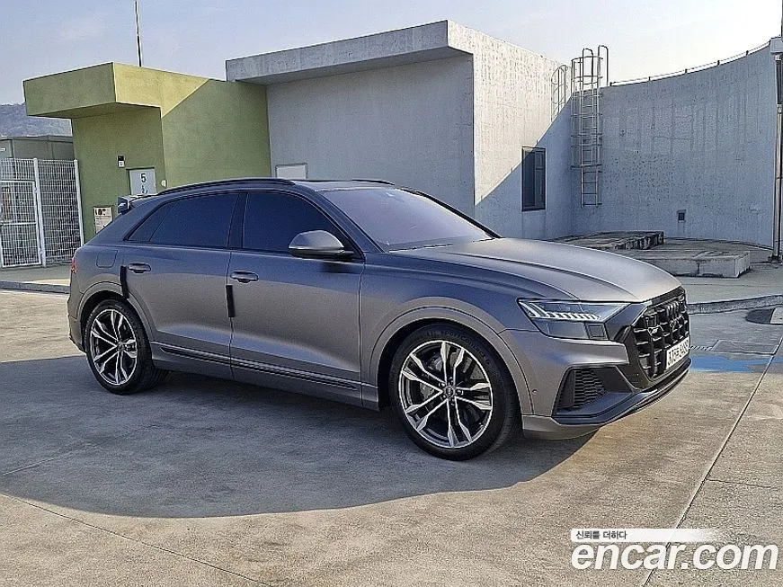 Audi SQ8 2021 из KR, фото 5