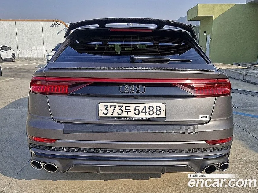 Audi SQ8 2021 из KR, фото 10