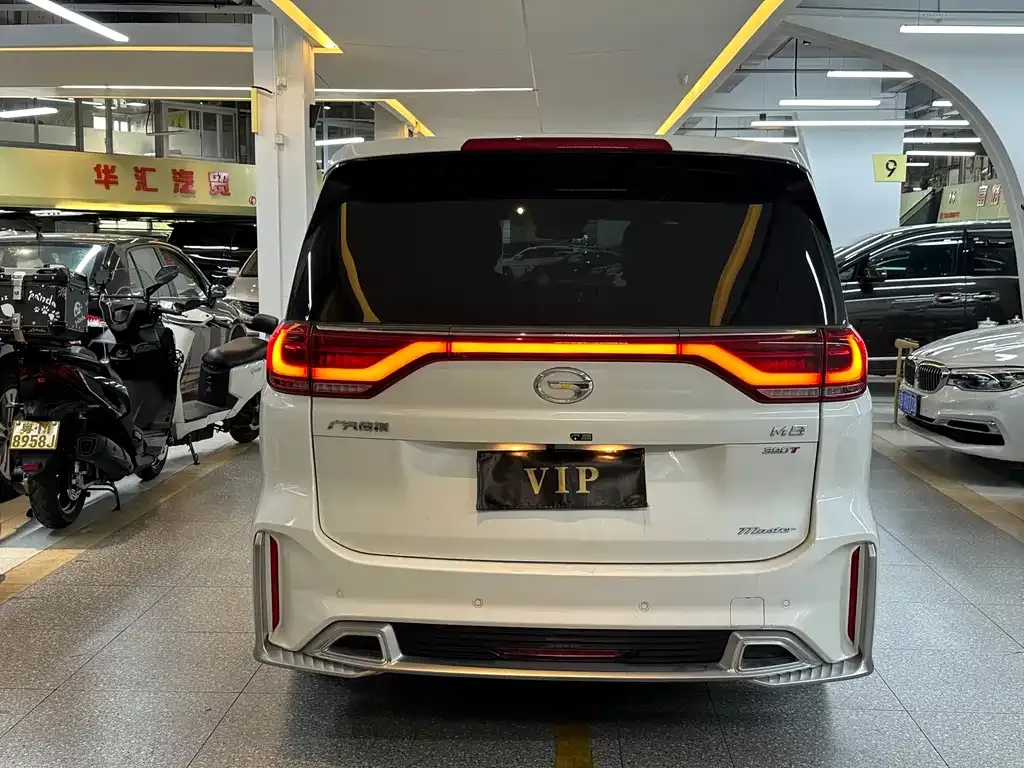 GAC Motor Trumpchi M8 — фото 9